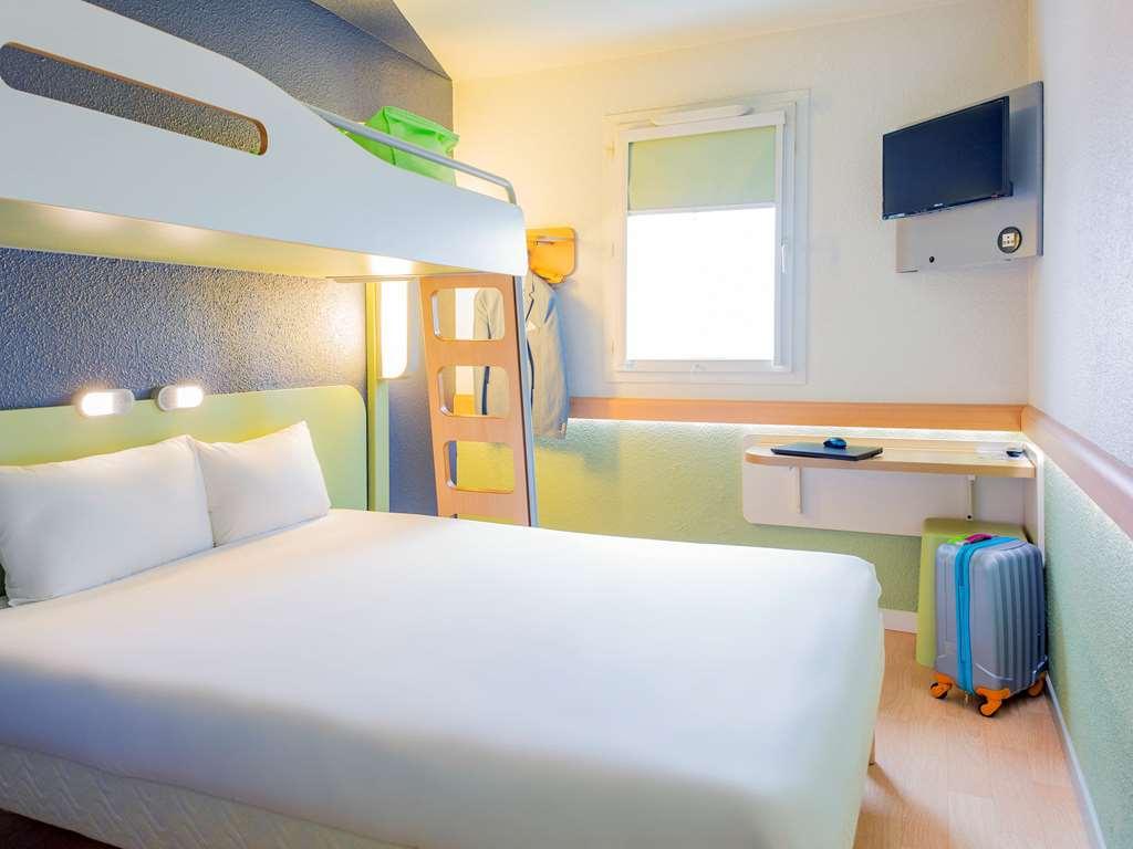 Ibis Budget Nantes Nord Saint Herblain Room photo