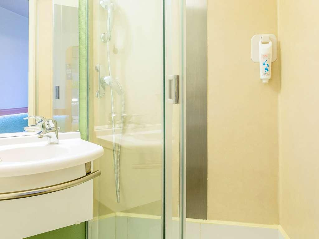 Ibis Budget Nantes Nord Saint Herblain Room photo