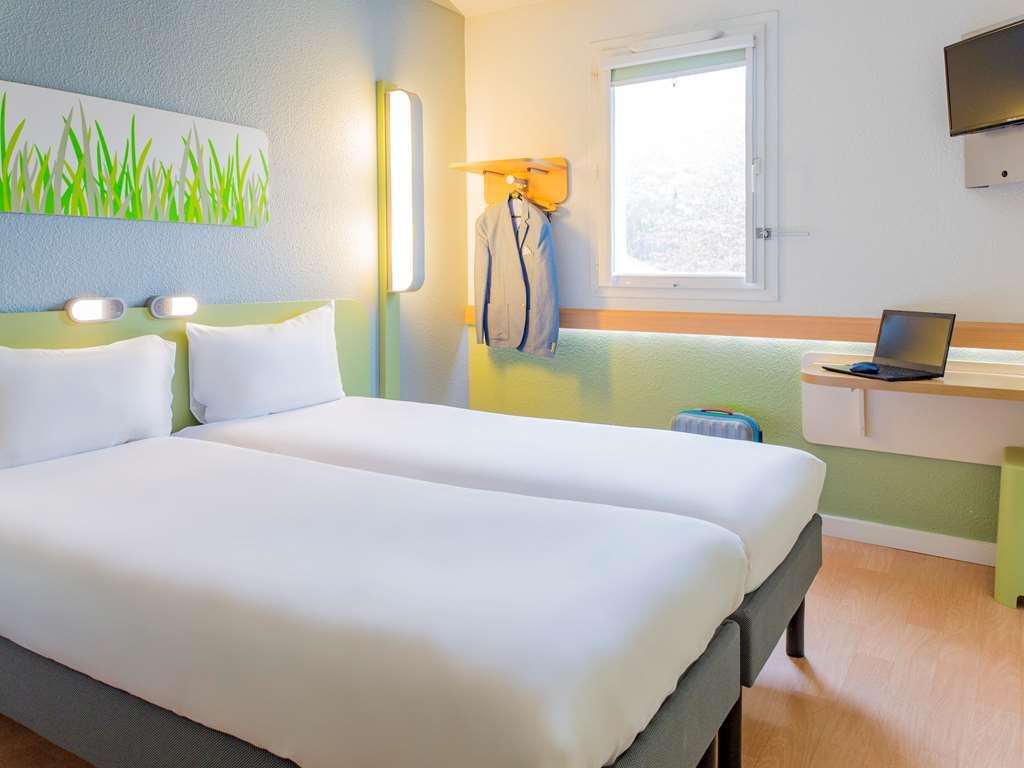 Ibis Budget Nantes Nord Saint Herblain Room photo